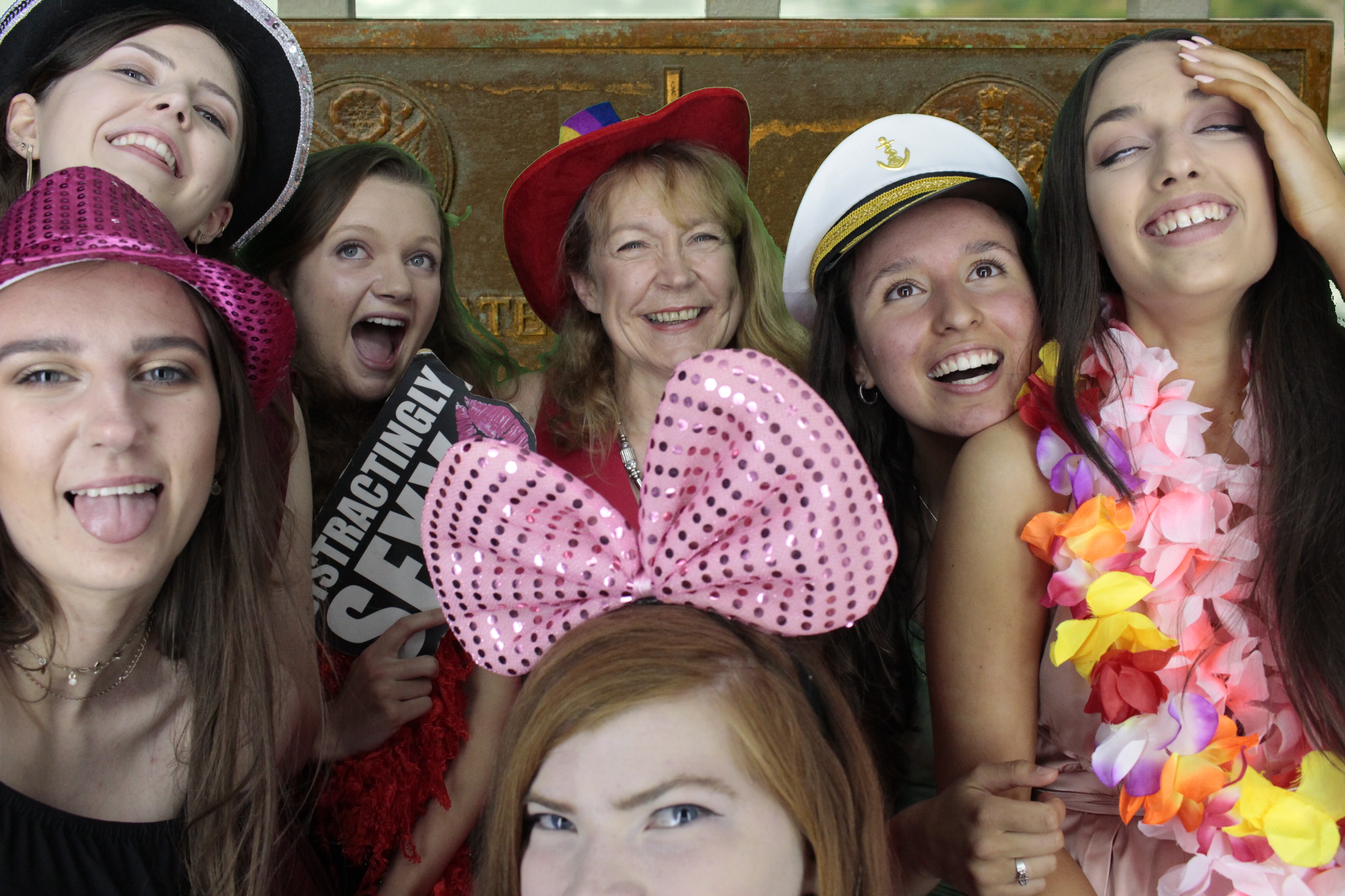 St Gabriel's Leavers 2019 | View more photos from the event at gallery.myphotoboothexperience.co.uk/u/MyPhotoBoothExperienceLtd/St-Gabriels-Leavers-2019
